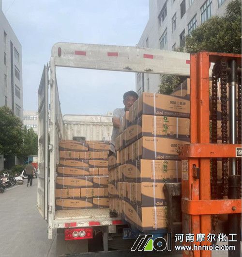 �������⛷��b܇